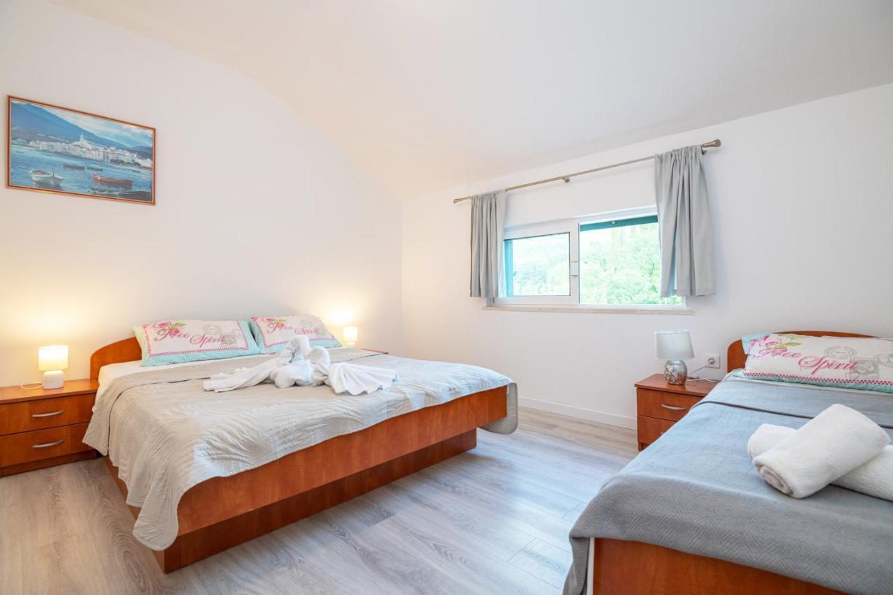 Apartments Dubelj Komolac Kültér fotó