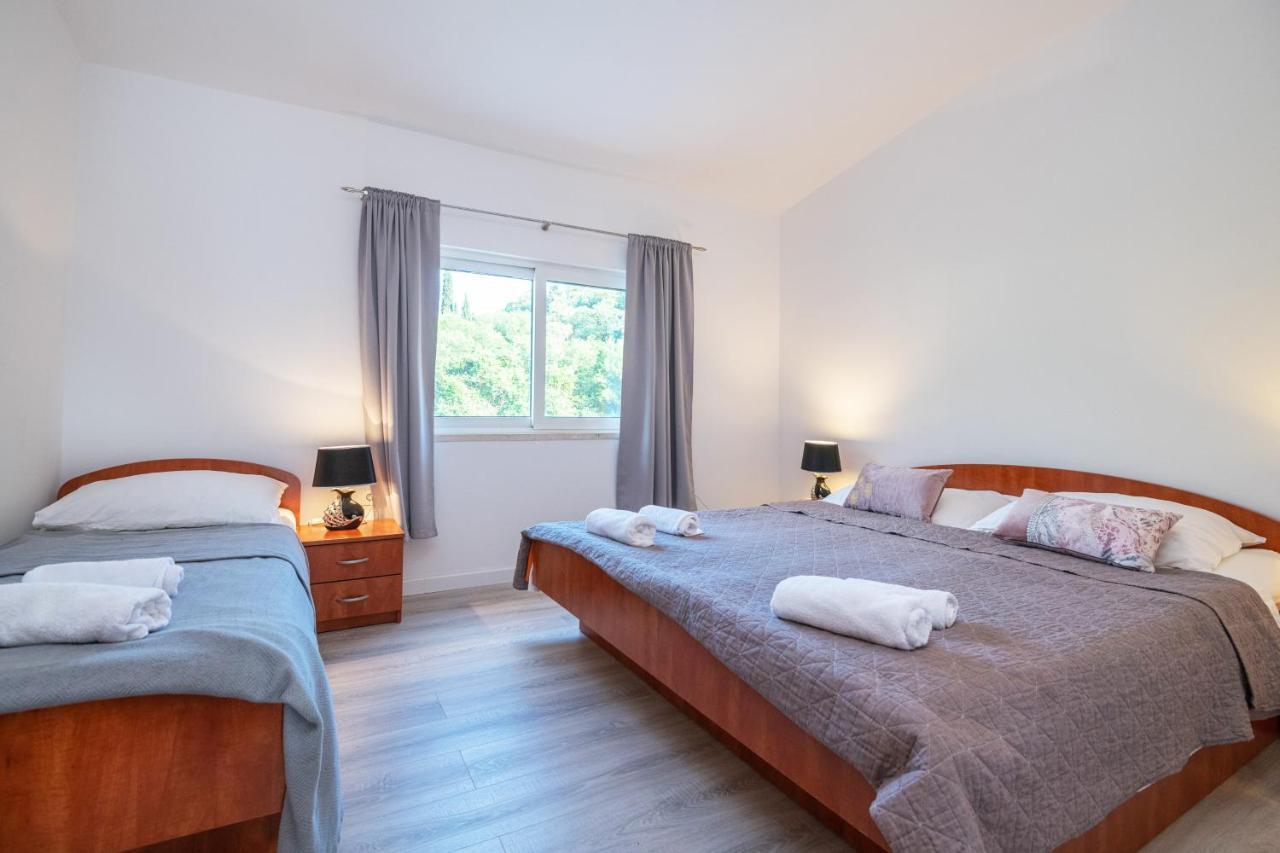 Apartments Dubelj Komolac Kültér fotó