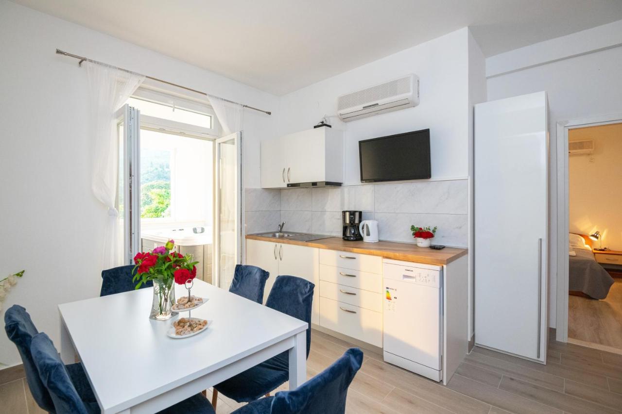 Apartments Dubelj Komolac Kültér fotó