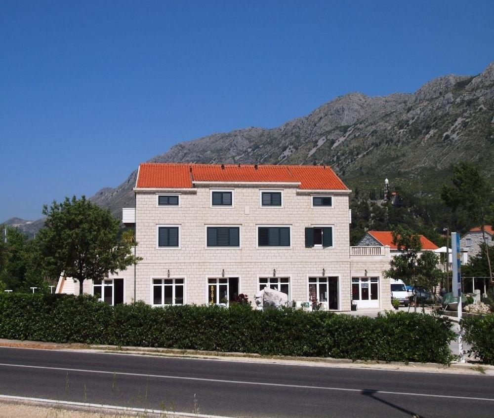 Apartments Dubelj Komolac Kültér fotó